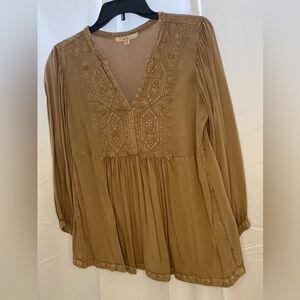 Solitaire Tan Embroidered Boho top  Medium